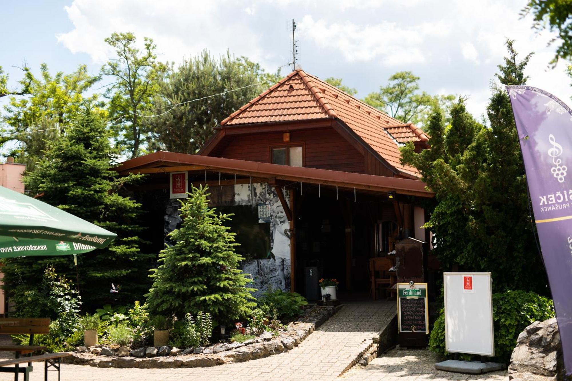 Penzion Nechorka Prusanky Luaran gambar